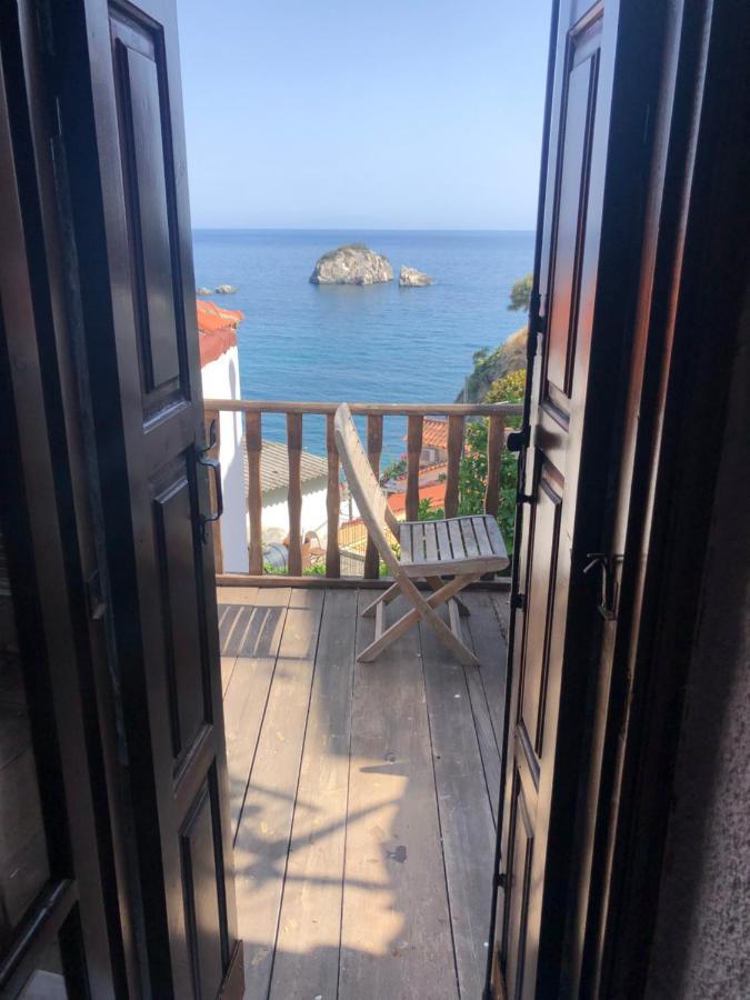 Appartamento Blaue Welle Haus Parga Esterno foto
